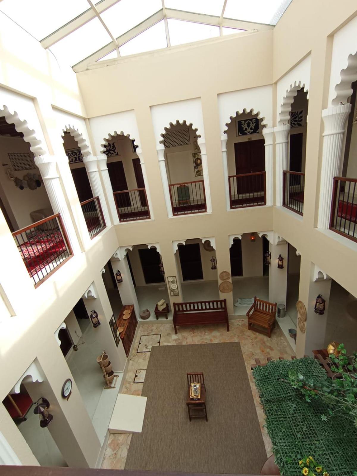 Hyba Heritage Hotel Dubai Exterior foto
