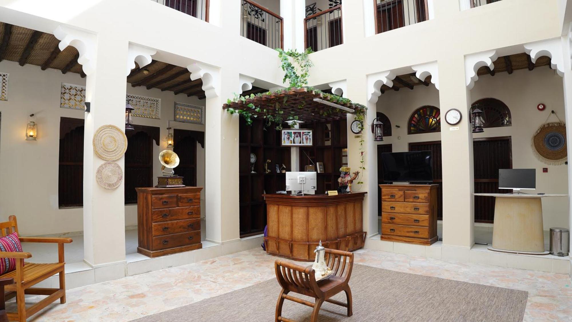Hyba Heritage Hotel Dubai Exterior foto